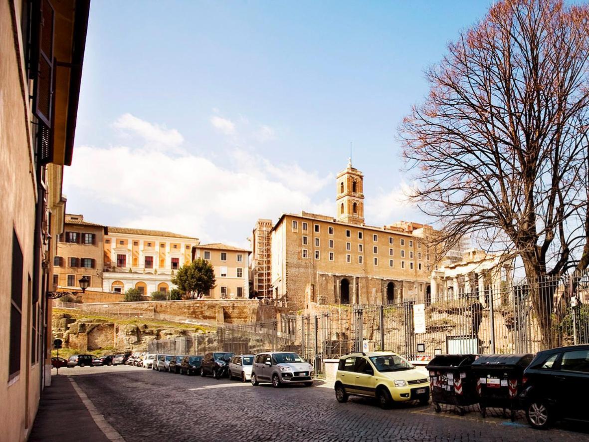 Foro Romano ภายนอก รูปภาพ